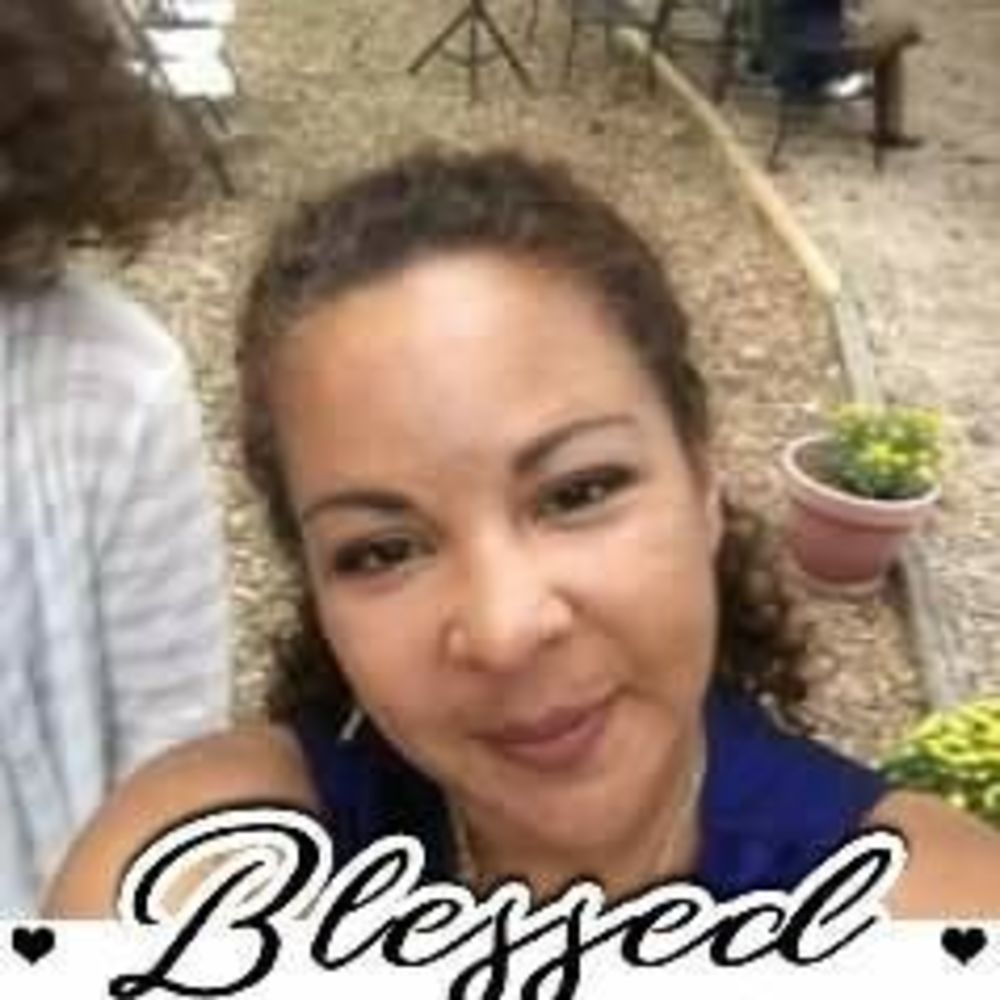 Meet your Posher, Lele